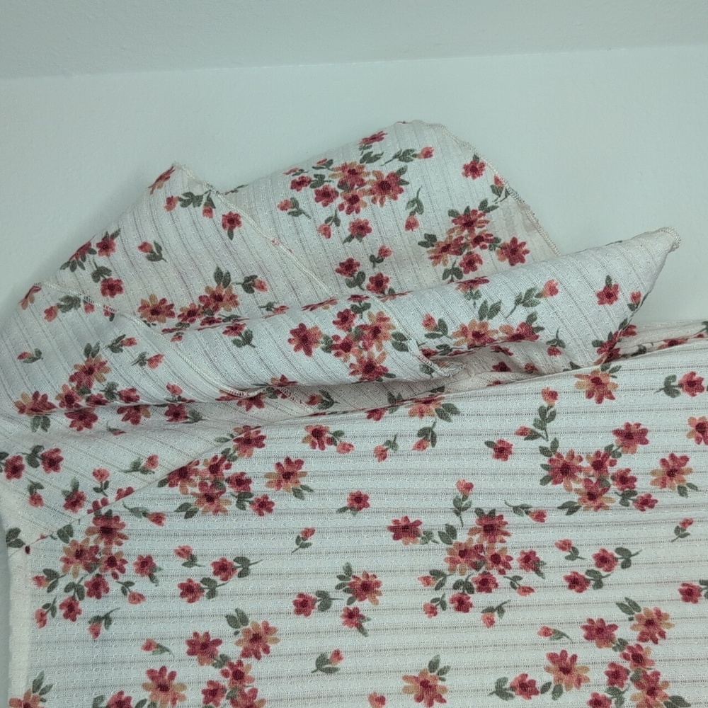 BiBi Floral Ruffle Sleeve Blouse - Picture 5 of 8